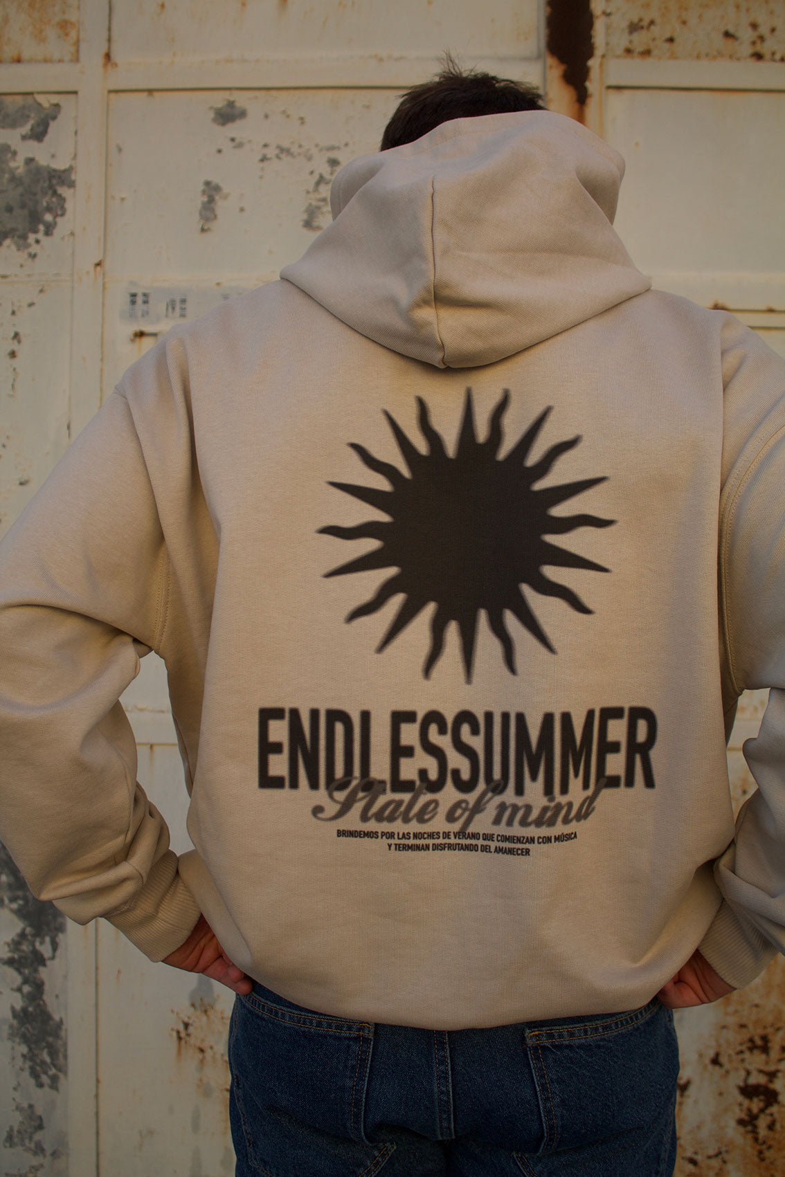 ENDLESSUMMER OVERSIZED HOODIE